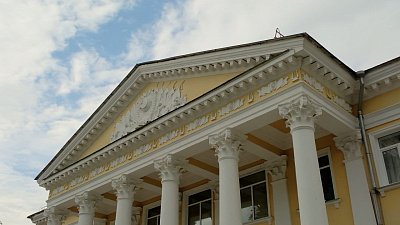 Зачем Игорь Курчатов построил в Озерске театр?