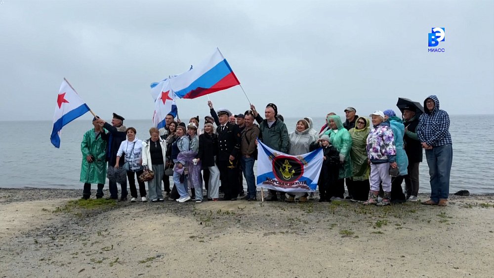 В День ВМФ моряки встретились с водной стихией