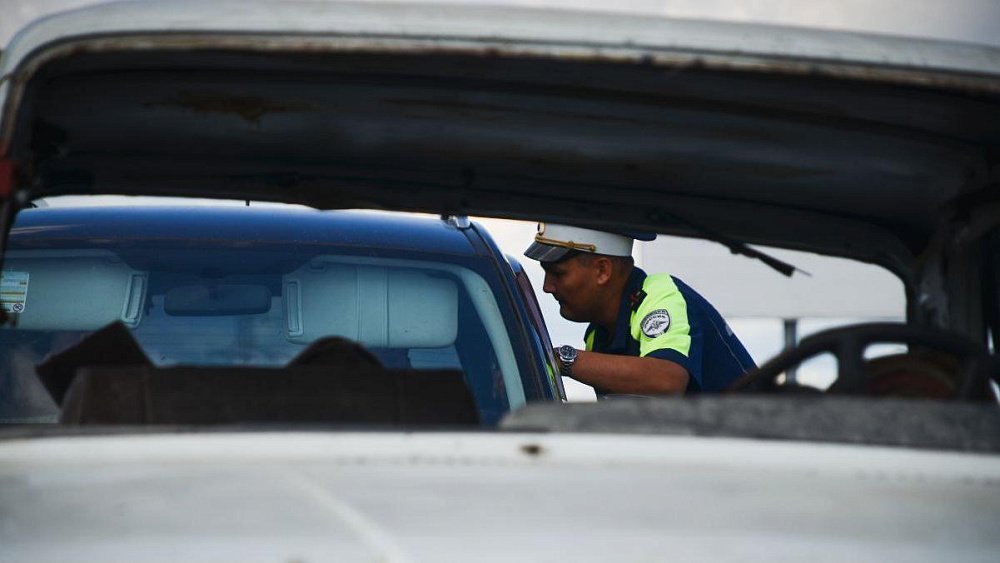 Молодой мотоциклист пострадал при столкновении с автомобилем в Челябинске