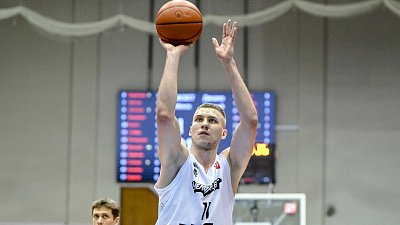 Баскетбольный клуб «Челбаскет» сохранил в команде белоруса Вадима Стубеду