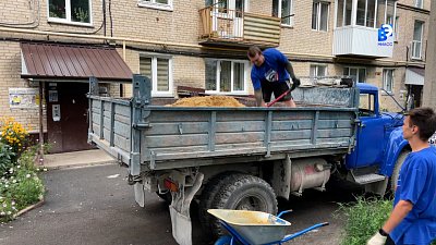 Миасские промышленники занялись благоустройством дворовых песочниц