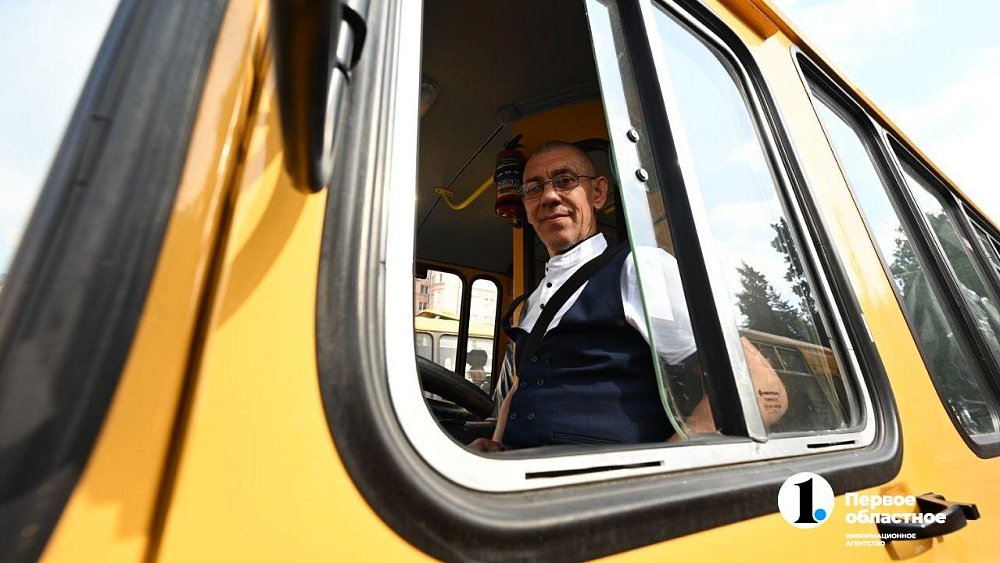 В Челябинской области школьные автобусы будут обеспечивать гаражами