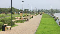 В Челябинске вместо незаконных стоянок оборудуют скверы с видеонаблюдением