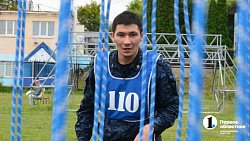 Участники «Гонки героев» в Магнитогорске покорили 6‑метровый «Эверест»