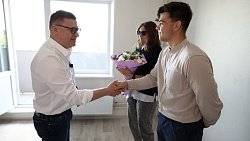 В Челябинской области сдали дом для врачей, учителей, спортсменов и детей‑сирот