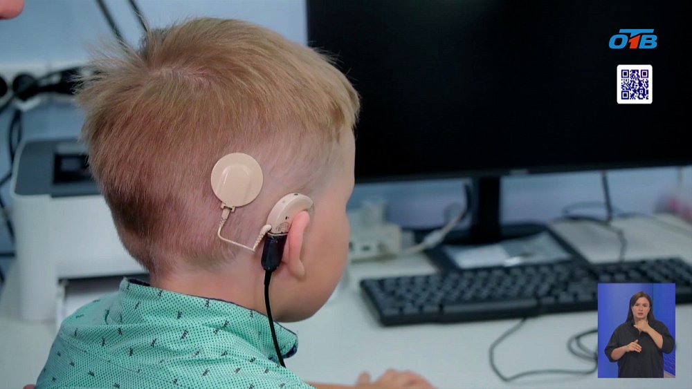 Челябинские врачи вернули слух грудному ребенку