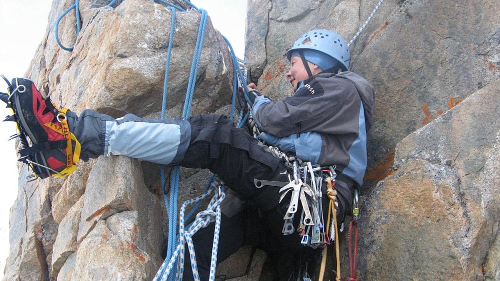 Попала случайно — теперь мастер спорта: южноуральская альпинистка об экстремальном увлечении