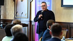 Командная работа с опорой на территории: главы южноуральских округов изучают лучшие практики работы с людьми