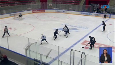 «Белые Медведи» обыграли «Сибирских Снайперов»