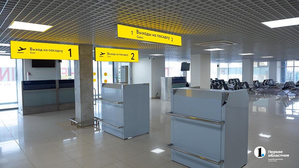 В аэропорту Челябинска несколько рейсов задерживаются и один отменен