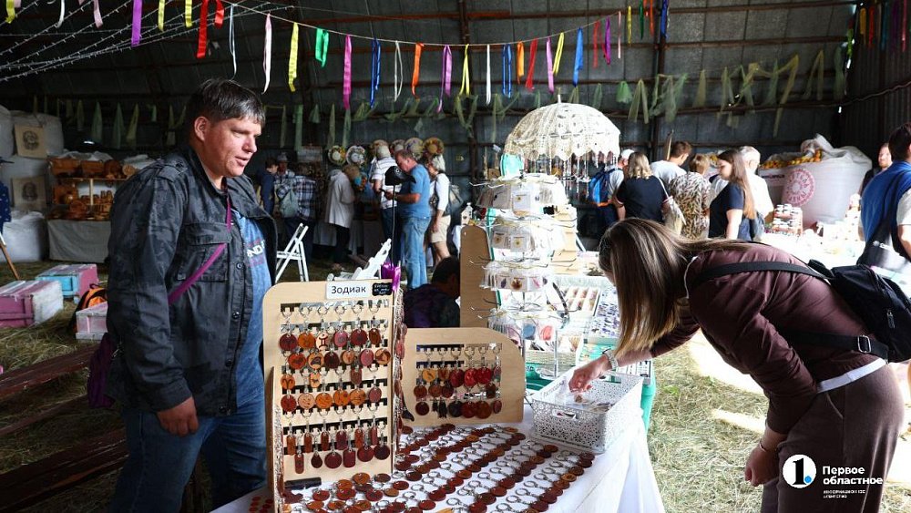 Сотня мастеров собралась на ярмарке «На Рудниках» в Челябинской области
