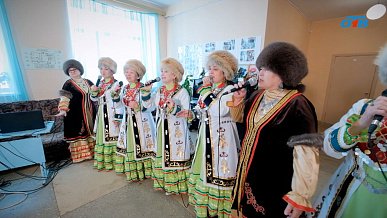 В программе «В поисках самоцветов» рассказали о музее Альфиры Асылгареевой в селе Сары