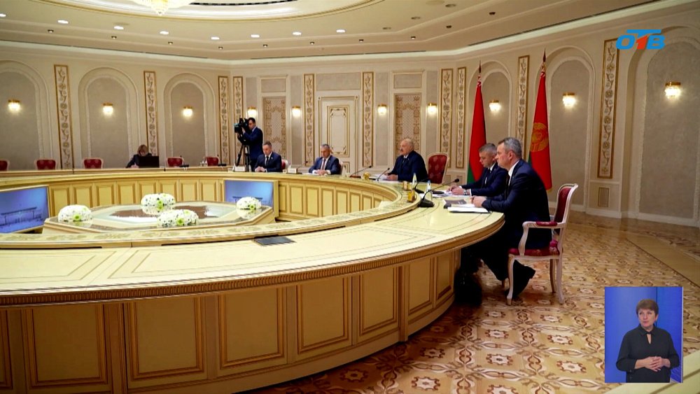 Президент Беларуси провел встречу с Алексеем Текслером