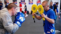 «Уральская земля нам поможет» — челябинские боксеры отправились на чемпионат России — 2025