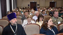 Яна Лантратова выступила за создание учебника о Великой Отечественной войне