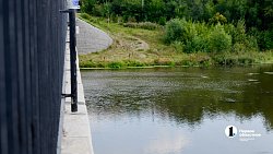 Спасатели использовали 12 мешков биоразлагаемого сорбента для очистки реки Миасс в Челябинске