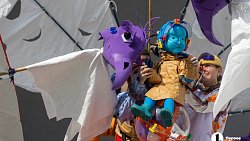 Челябинский театр кукол впервые за 90 лет вышел со спектаклем на улицы