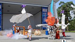 Челябинский театр кукол впервые за 90 лет вышел со спектаклем на улицы