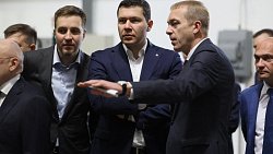 Антон Алиханов оценил производство челябинского завода «Электромашина»