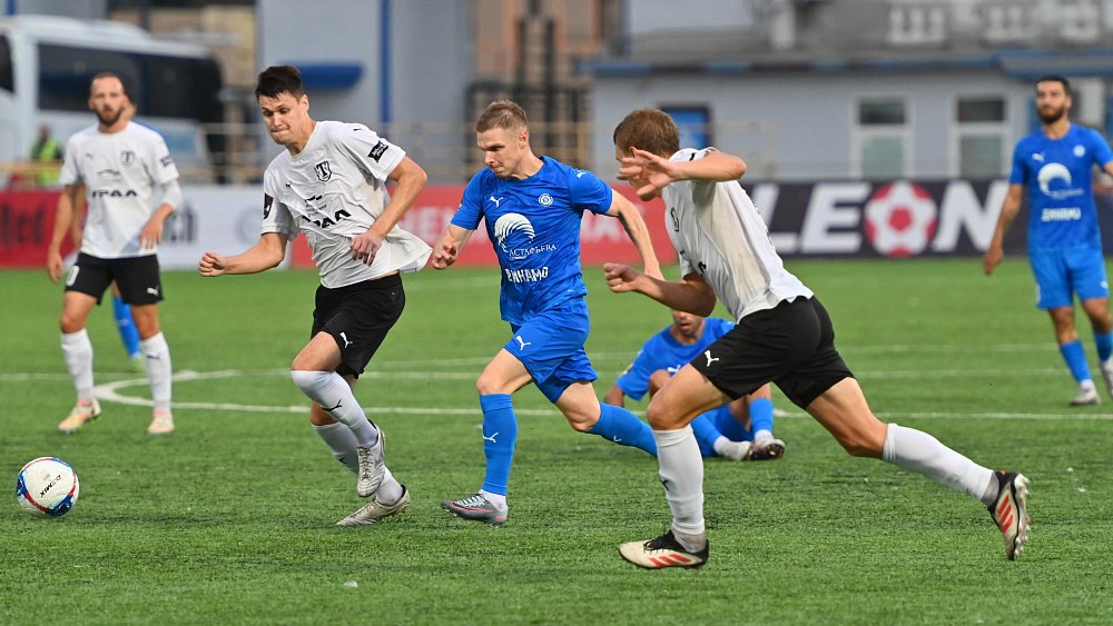 Футбольный клуб «Торпедо» потерпел первое поражение в сезоне во Второй лиге
