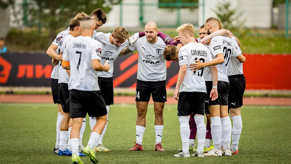 Футбольный клуб «Торпедо» из Миасса усилился двумя игроками