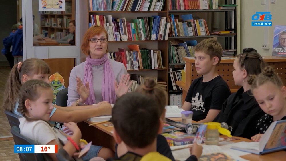 Чтение по ролям и урок дружбы в сюжете «Читаем с наставником»