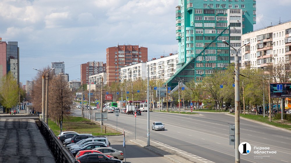 В Челябинске на Комсомольском проспекте добавят места для разворотов