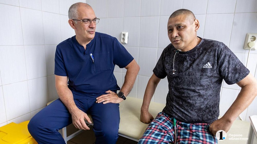 Многодетному отцу из Челябинской области удалили опухоль со страусиное яйцо