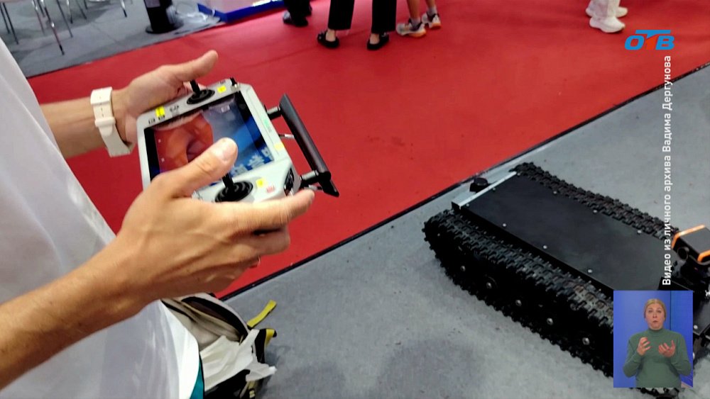 Южноуральские школьники завоевали золото и серебро на чемпионате роботов в Китае