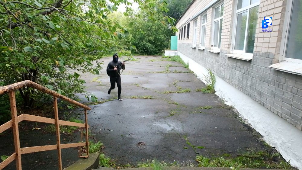 В Миассе силовые структуры проводят антитеррористические учения в школах