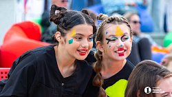 В челябинском Арт‑сквере прошел фестиваль «Неискусственно»