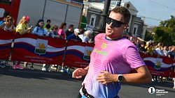 Тысячи бегунов приняли участие в Челябинском марафоне