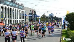 Тысячи бегунов приняли участие в Челябинском марафоне
