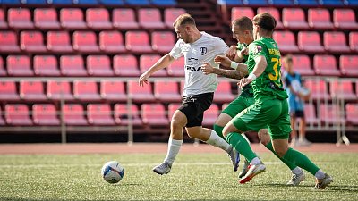 Форвард Алексей Ларин оформил «дубль» за миасское «Торпедо» во Второй лиге