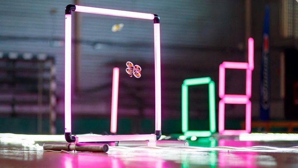 Челябинский вуз станет центром развития студенческой лиги по гонкам дронов