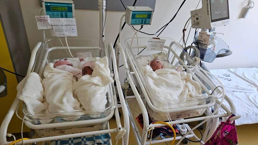 В перинатальном центре Челябинска готовят к выписке тройню торопыжек