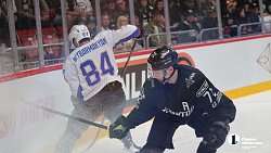 «Трактор» разгромил «Ладу» и сыграет с «Амуром» в финале Кубка губернатора