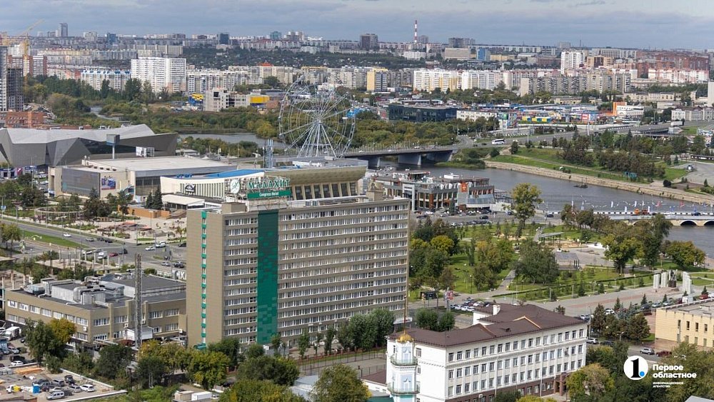 Челябинцам назвали пять мест, где можно легально гулять по крышам