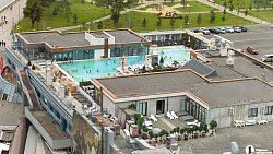 Челябинцам назвали пять мест, где можно легально гулять по крышам