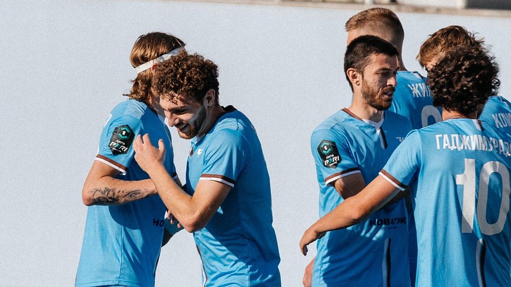 Футбольный клуб «Челябинск» упустил победу в матче с «Нефтехимиком»