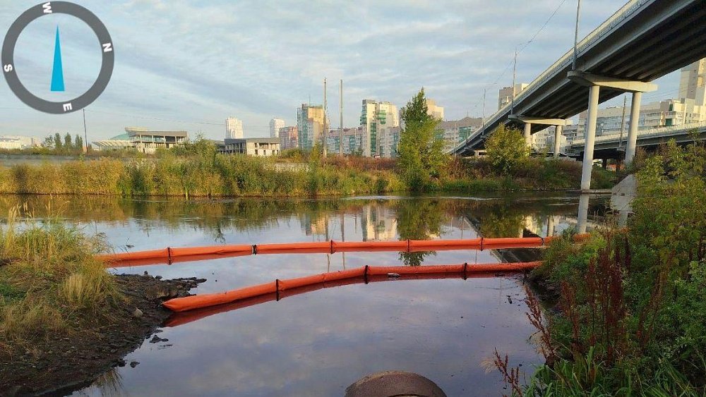 В Челябинске установлено происхождение новых масляных пятен на реке Миасс