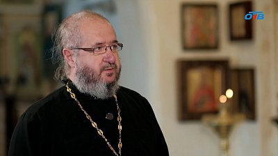 Священник из Долгодеревенского помогает бойцам в зоне СВО