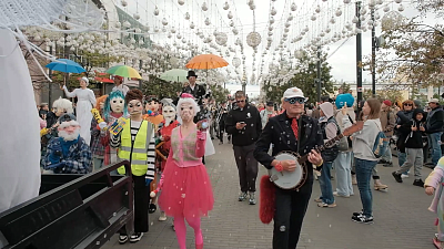 В Челябинске на Кировке прошли мероприятия фестиваля «Какой удивительный мир»