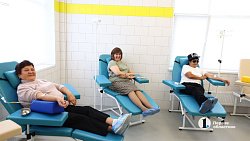 Алексей Текслер посетил расширенную поликлинику «Полимедика» в поселке Западном