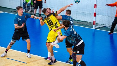 Гандбольный клуб «Динамо‑Сунгуль» потерпел поражение в первом матче сезона