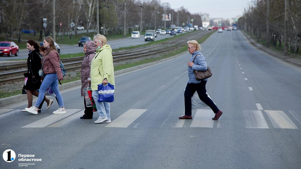 В Челябинске на 2 года убирают «зебру» перед крупным торговым центром на ЧМЗ