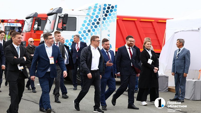 В Челябинской области на «СтройДорЭкспо-2025» презентовали новые экземпляры тяжелой техники