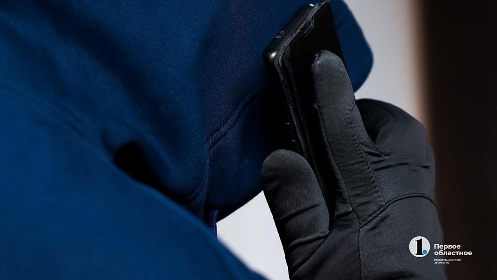 Пенсионеры из Нязепетровска два дня переводили мошенникам деньги за проданную машину