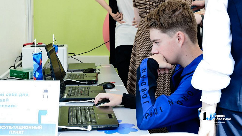 Трехлетний вопрос решили за 5 минут на фестивале «Челябинская область — большая семья»