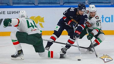 Хоккейный клуб «Металлург» вырвал победу по буллитам у «Ак Барса»